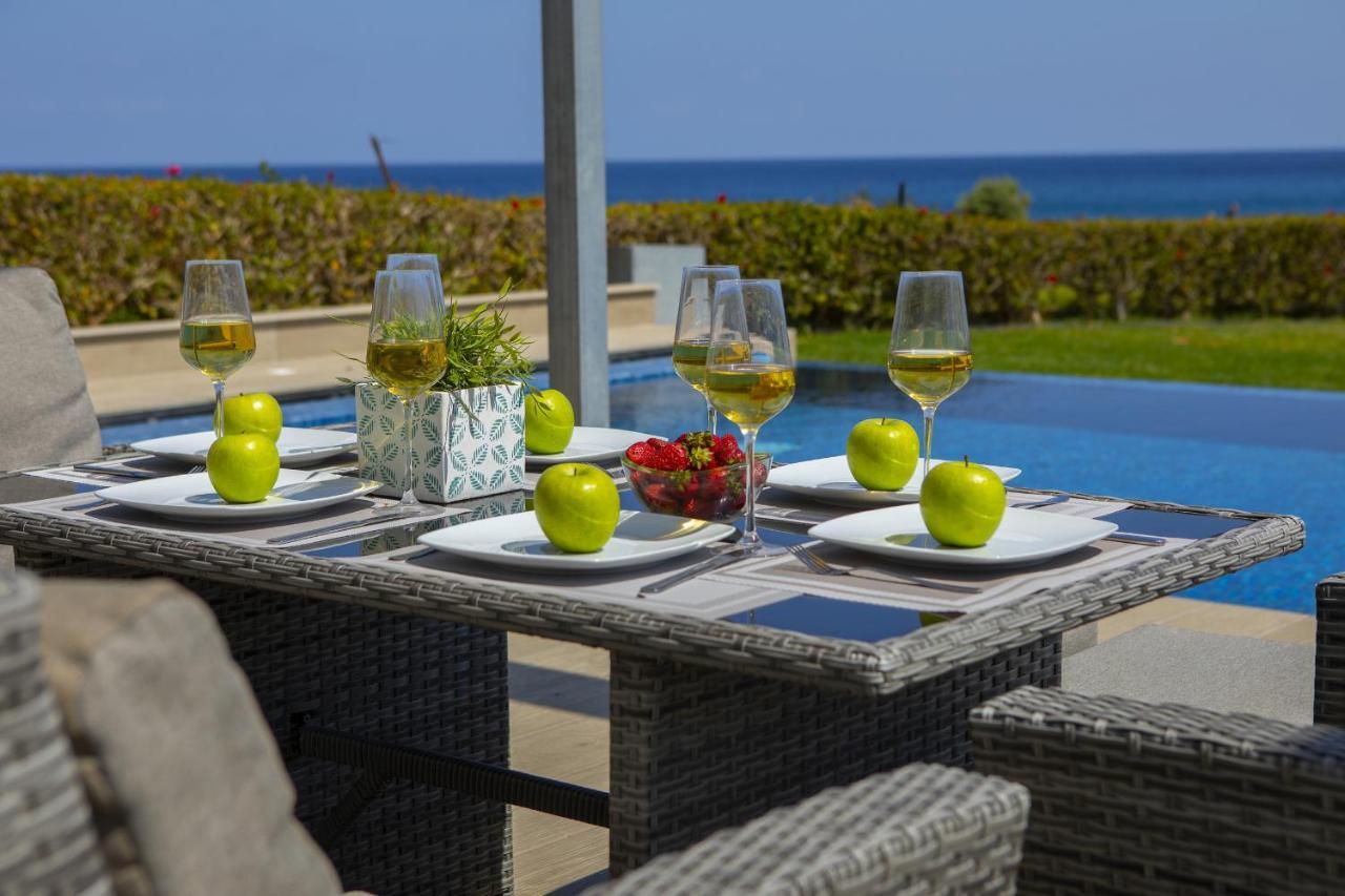 Protaras Seafront Villa Infinte Aretousa المظهر الخارجي الصورة