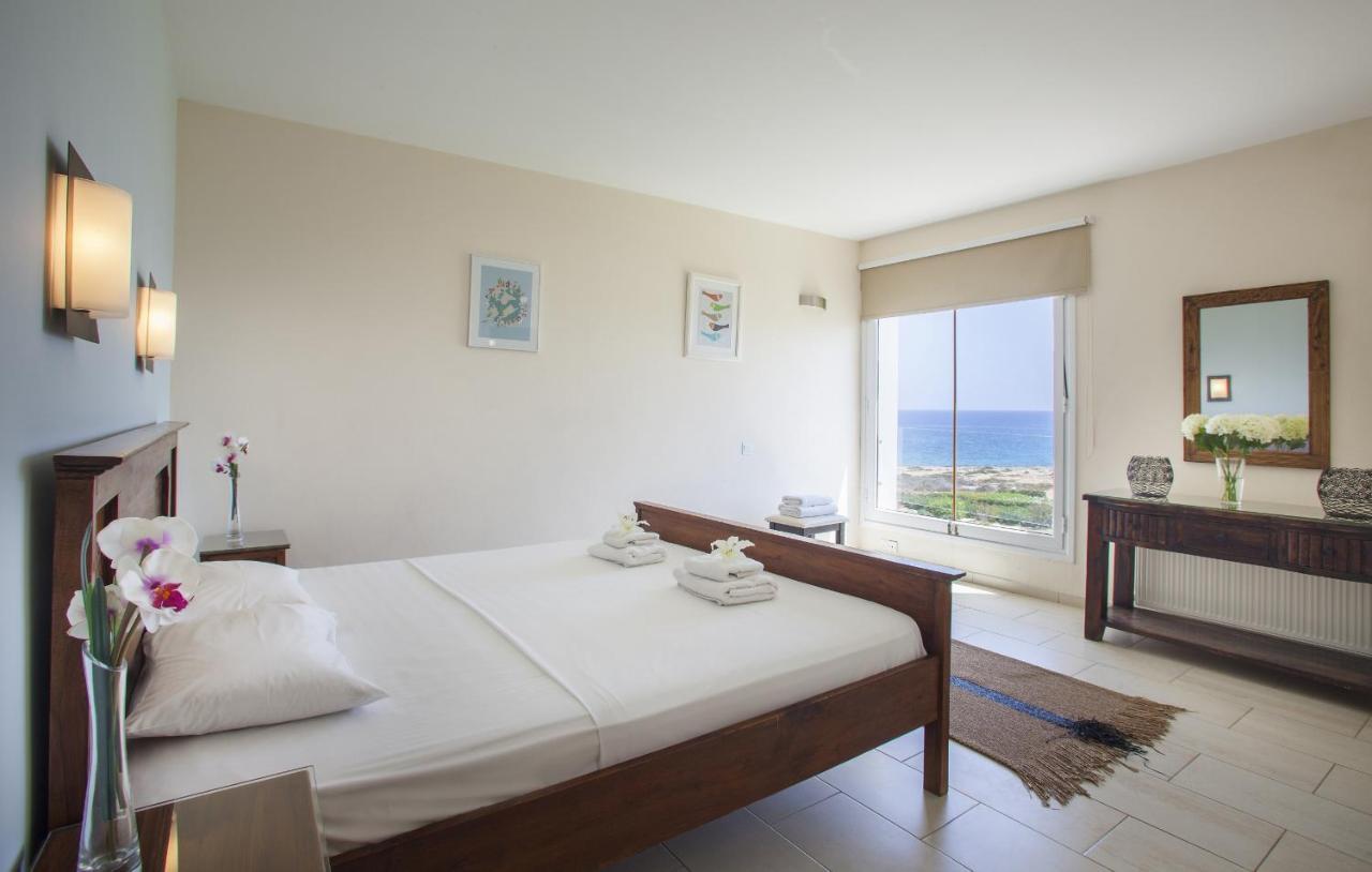 Protaras Seafront Villa Infinte Aretousa المظهر الخارجي الصورة